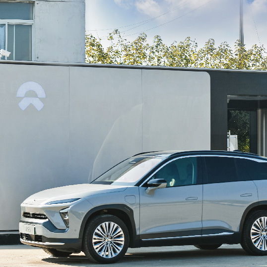 蔚來江夏服務(wù)區(qū)南側(cè)換電站